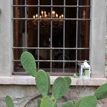 Le Brede Bed & Breakfast